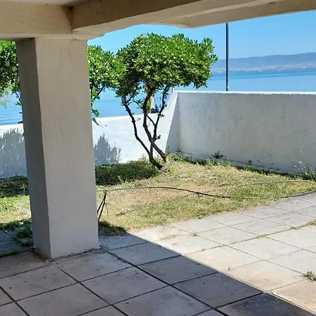 Apartment Lovely 1-bed In Perea Peraia (Thessaloniki)